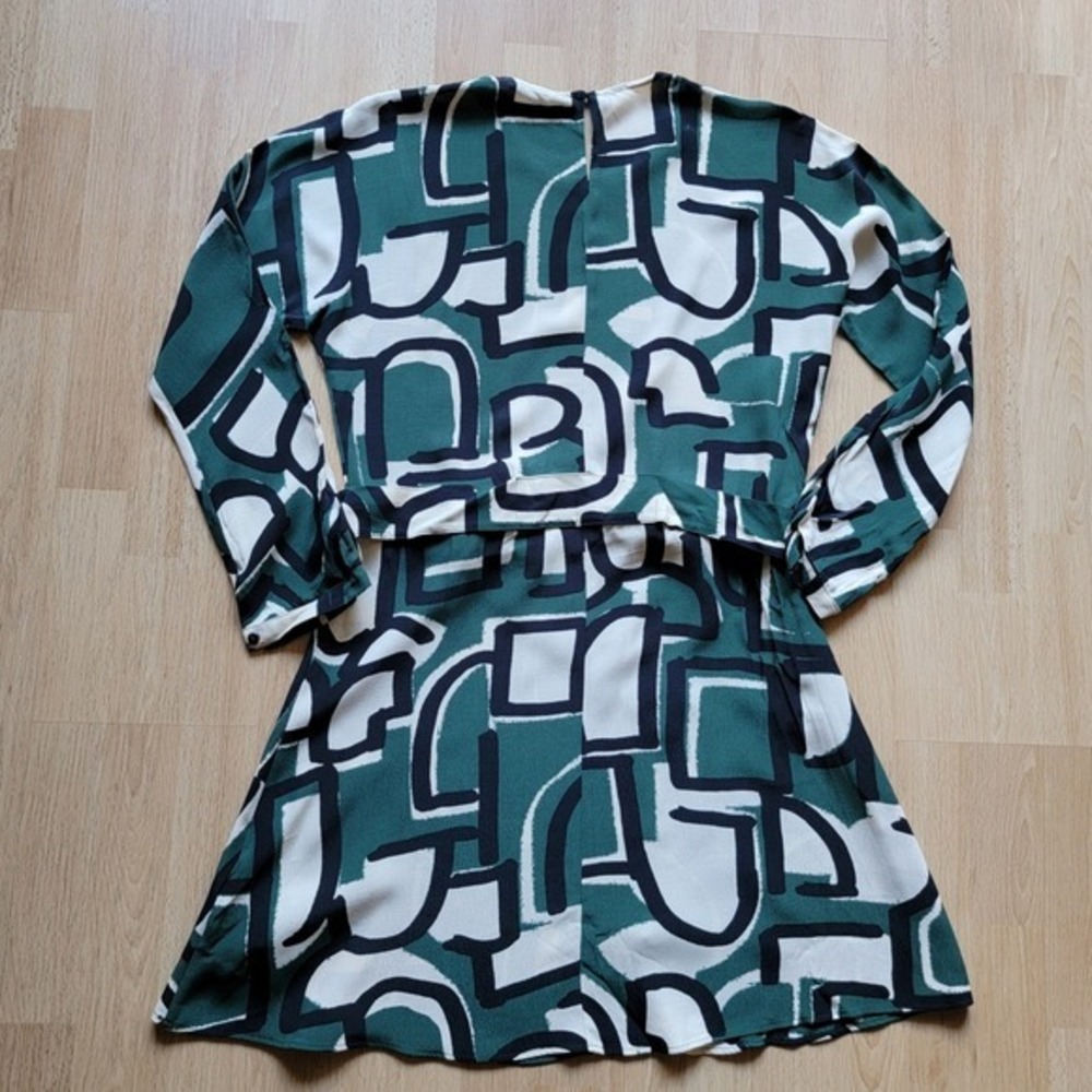 Zara Geometric Print Belted Mini Dress Green White Black Long Sleeve Women S - Picture 2 of 9